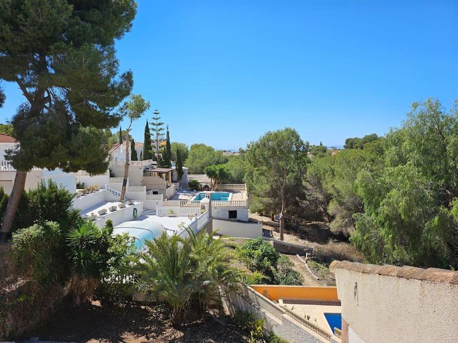 Villa En Pinar De Campoverde Exterior photo
